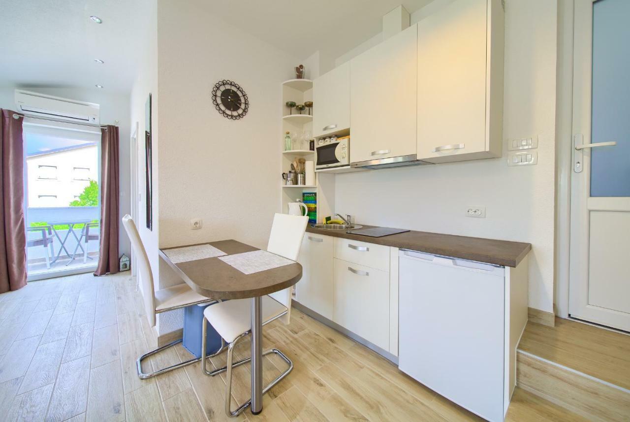 Apartment Nena Krk Town Exterior foto
